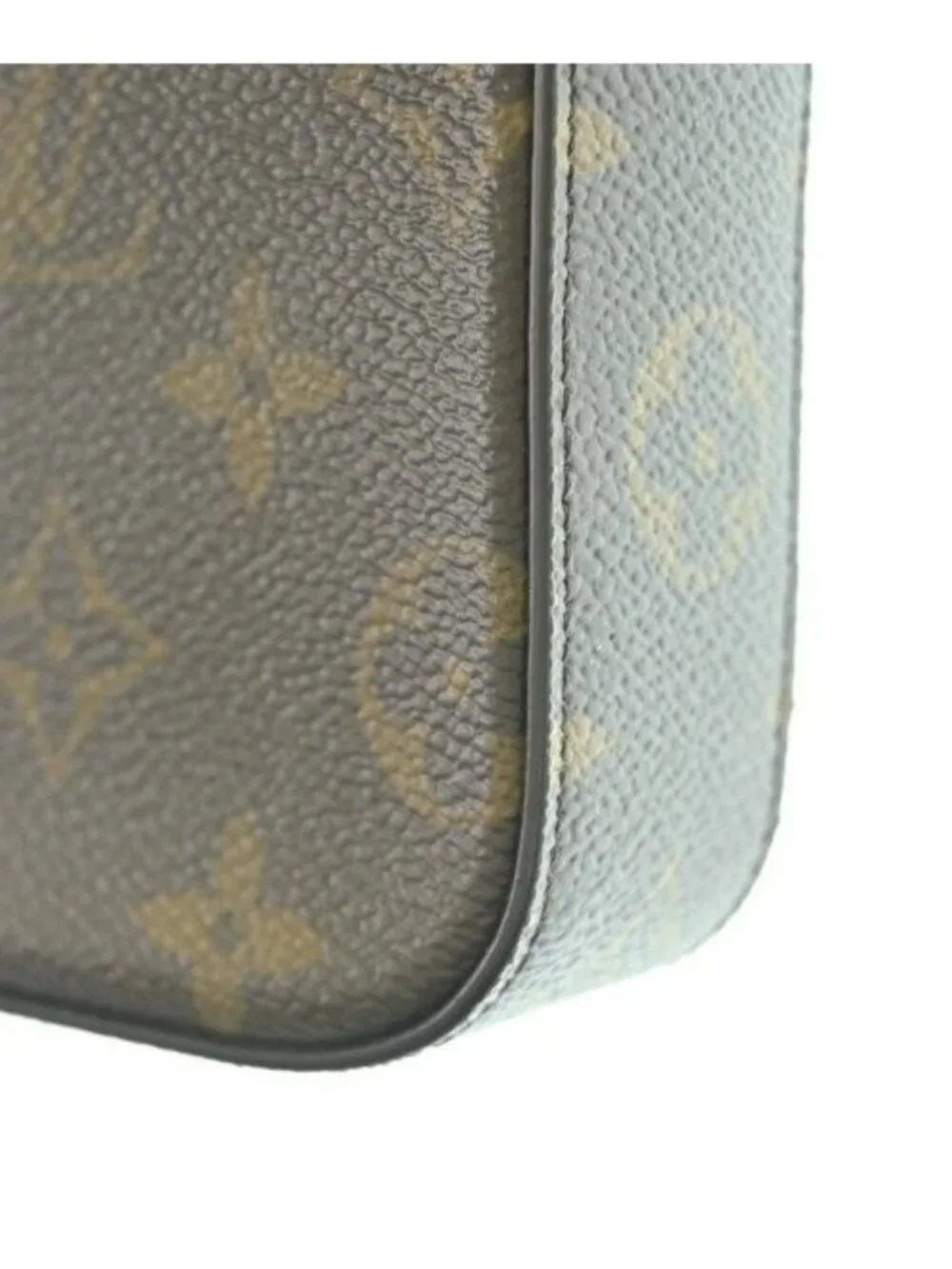 Louis Vuitton Shoulder Bag